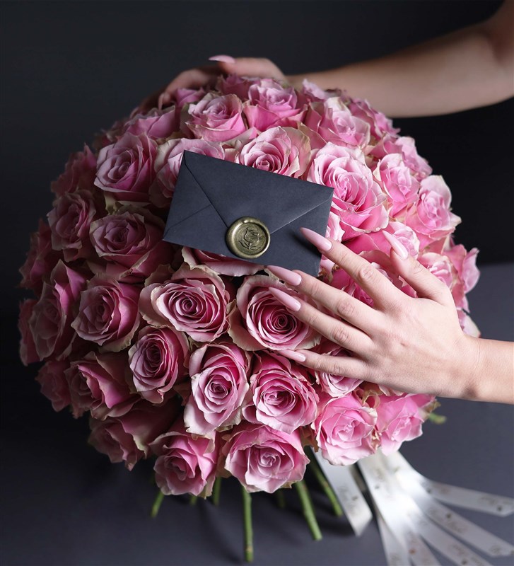Athena Royale -  50 Pembe Gül Buketi