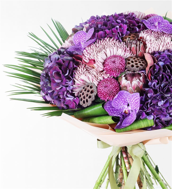 Purple Coral Grande - Mor Ortanca Anastasya Ve Vanda Orkideli Dev Çiçek Buketi