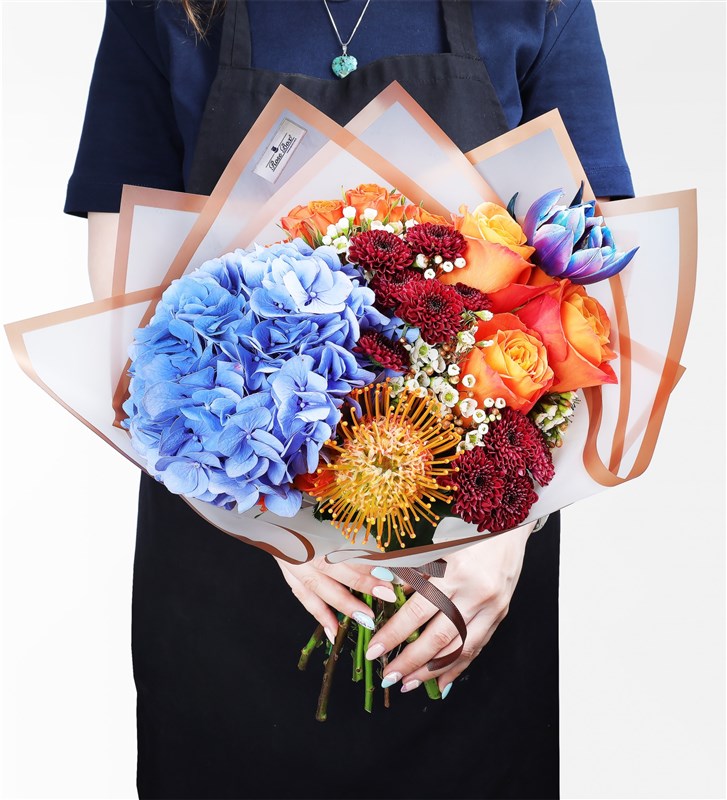 Wild Bloom Buket & Lure Chocolate By Swissôtel 10'lu