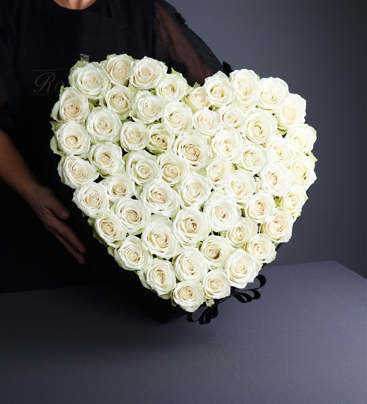 Mon Amor White Grand - Dev Boy Kalpli Kutuda Beyaz Güller